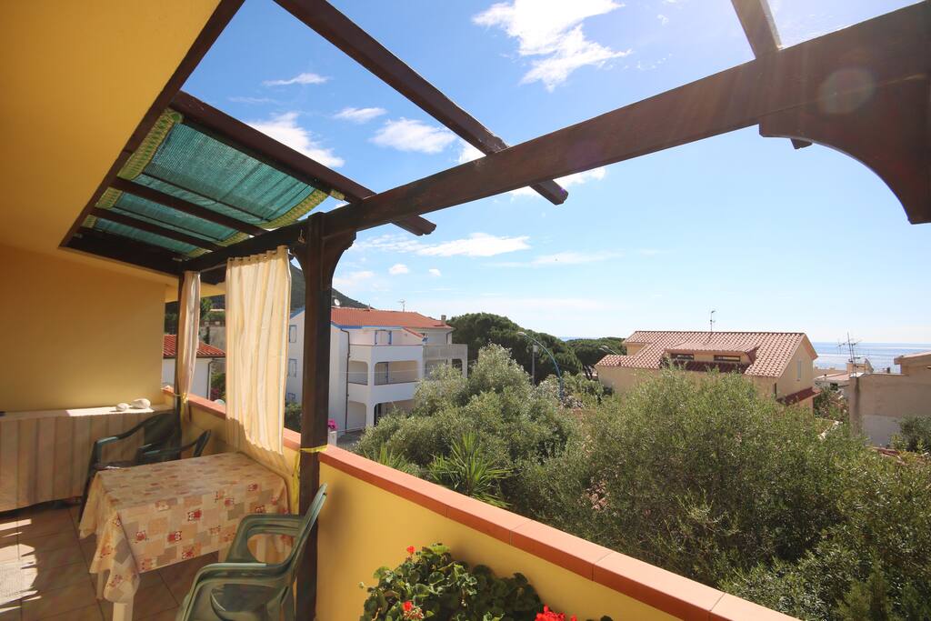 Balcone fronte mare
