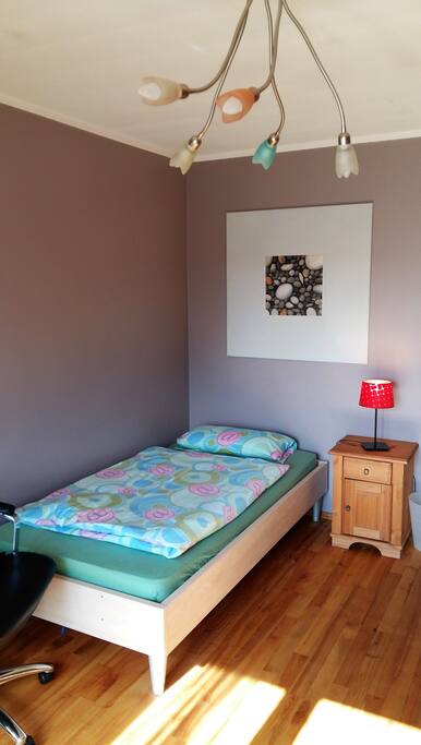 Einzelzimmer Bed