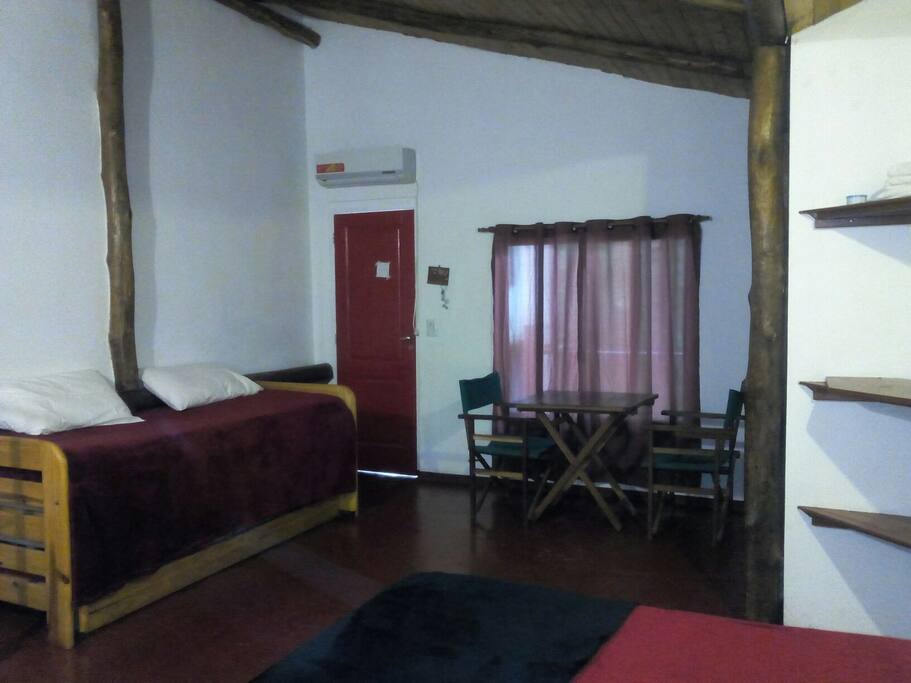 Air-conditioned and spacious double room with wifi