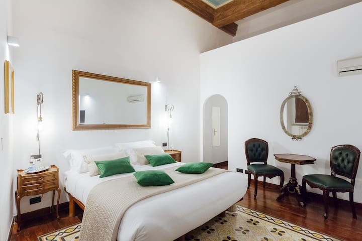 FCR Rome Apartments managed Airbnb listing 3