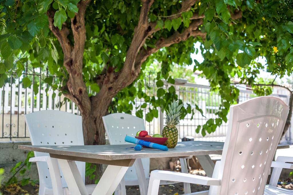Private Outdoor Dining Area