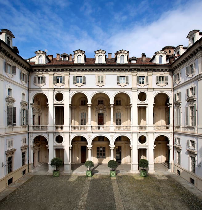 Cortile interno condominiale