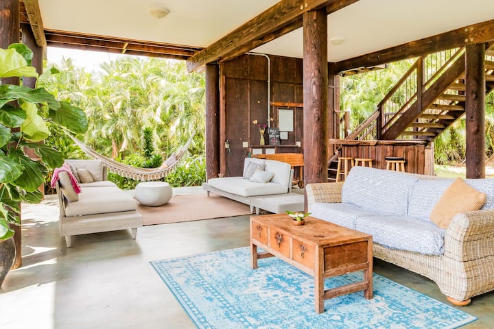 Gardenview: Organic Mango Oasis in Kealakekua Bay