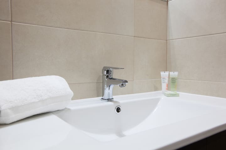 BBarcelona Sagrada Familia 23 gallery image 2