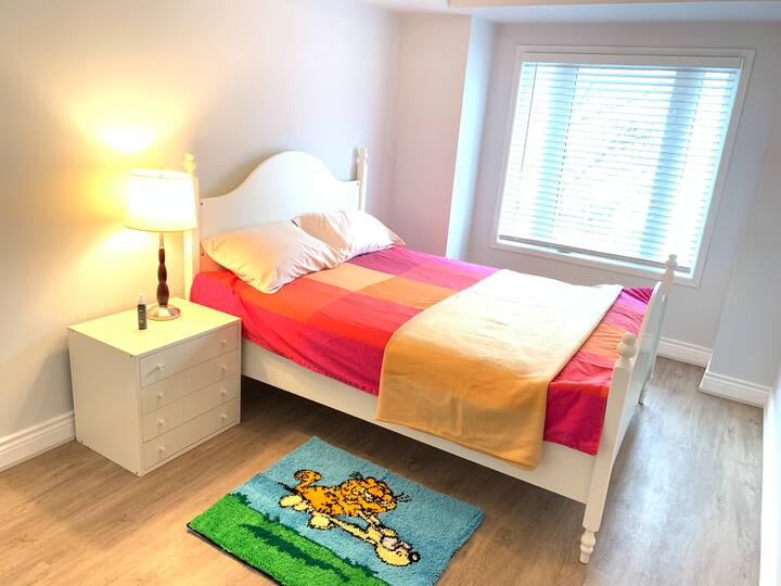 2 bedrooms townhome +free parking Townhouses for Rent in Markham