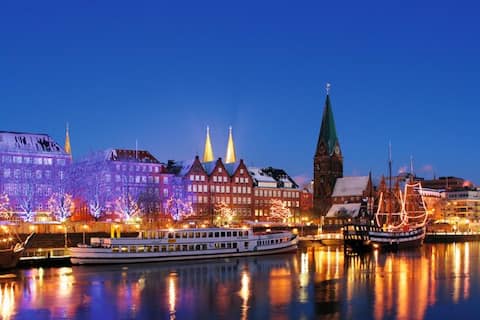 NEU Luxus Queen Superior Suite, Balkon & Weser