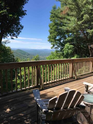 Amazing Asheville Location VIEWS! gallery image 4