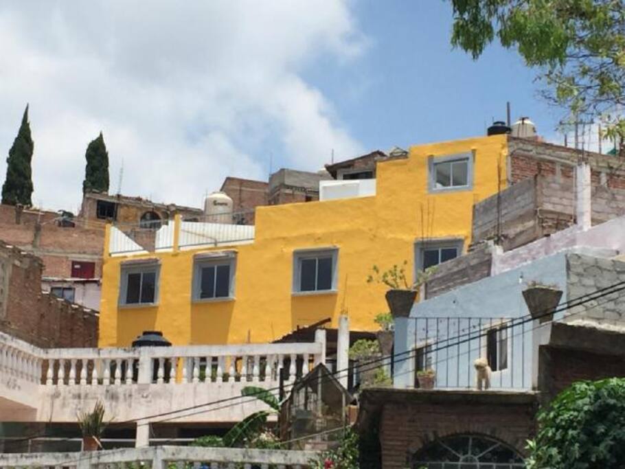 Spacious house with panoramic view from large rooftop patio.