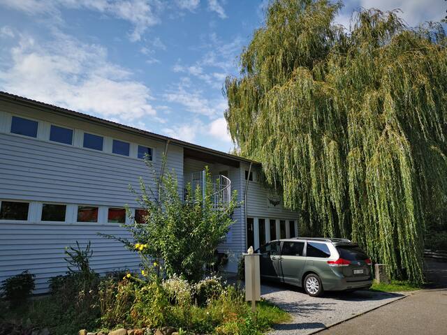 OPENHOUSE, bright apartment at the foot of Mount Pilatus