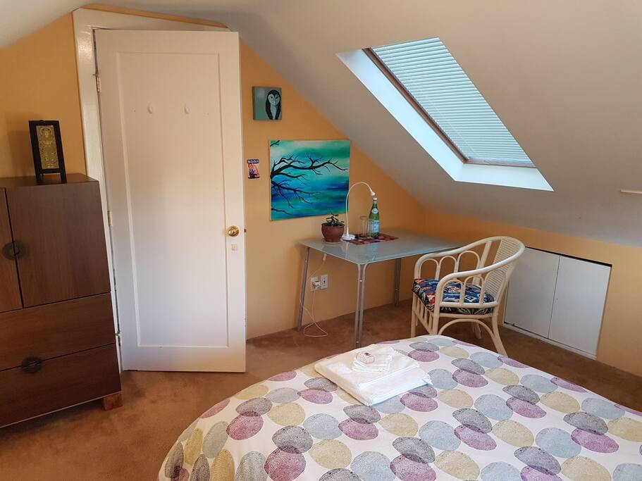 With a fast WiFi and a small desk you can run your business from this hollow.
