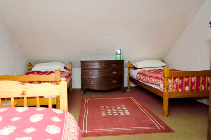 غرفة عائلية