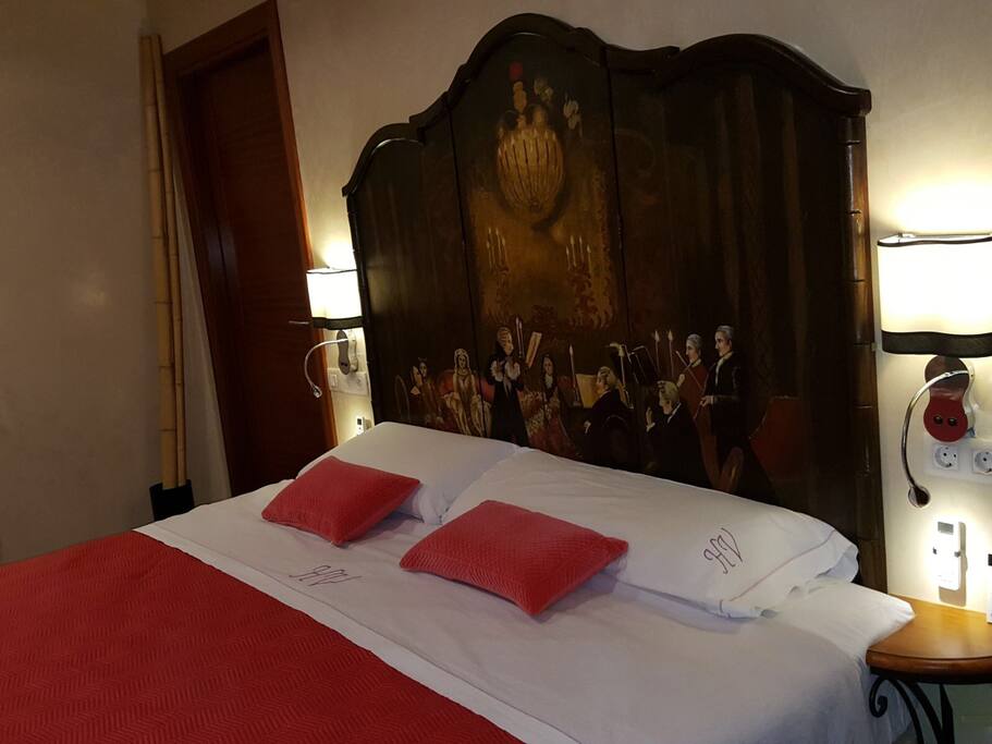DETALLE HABITACION