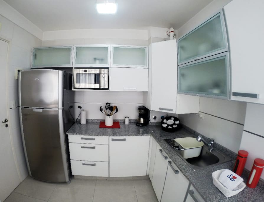 Fully equipped kitchen and new appliances