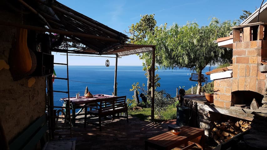 Airbnb 19018 Vernazza Vacation Rentals Places To Stay