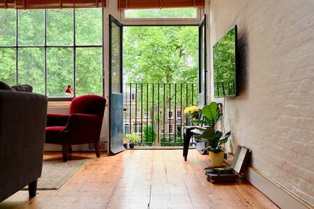 LIGHT AIRY 1BED LOFT w/ PARK VIEW -close to tube