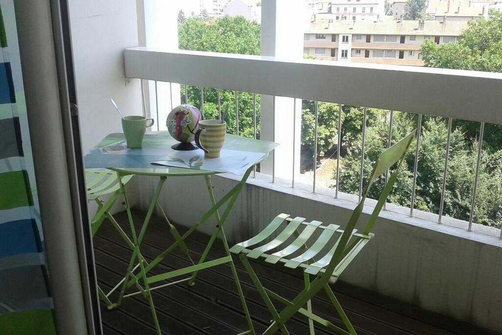 Petit déjeuner sur le balcon si vous le souhaitez ...