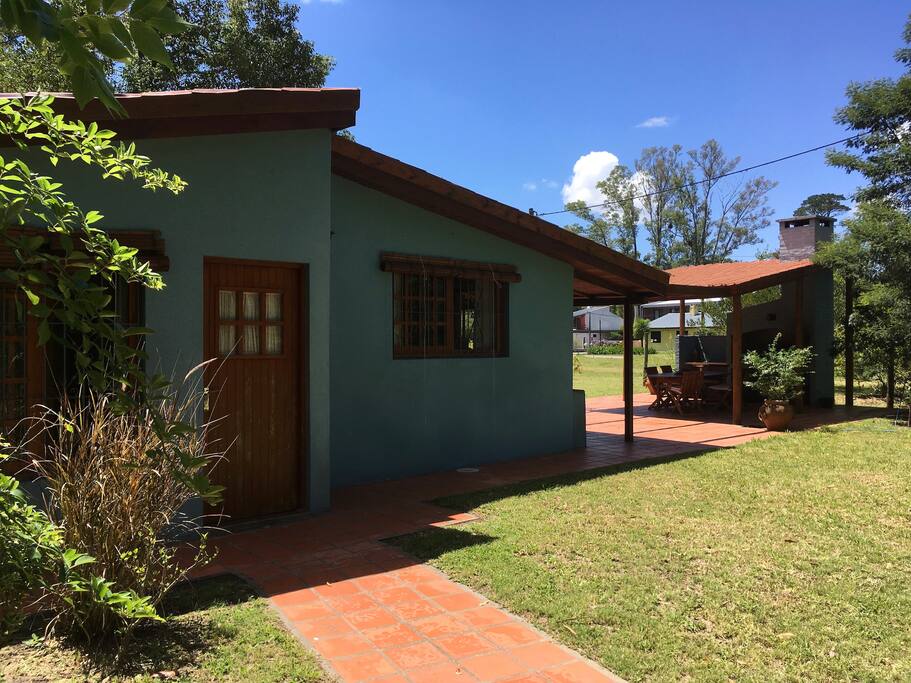 Fachada de nuestra casa azul