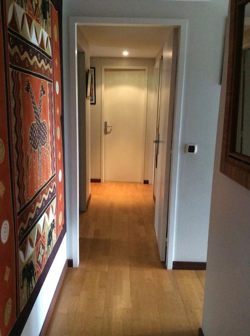 couloir menant aux chambres