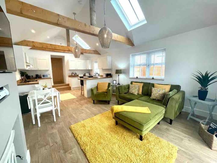 Castleford Holiday Rentals & Homes England, United Kingdom Airbnb