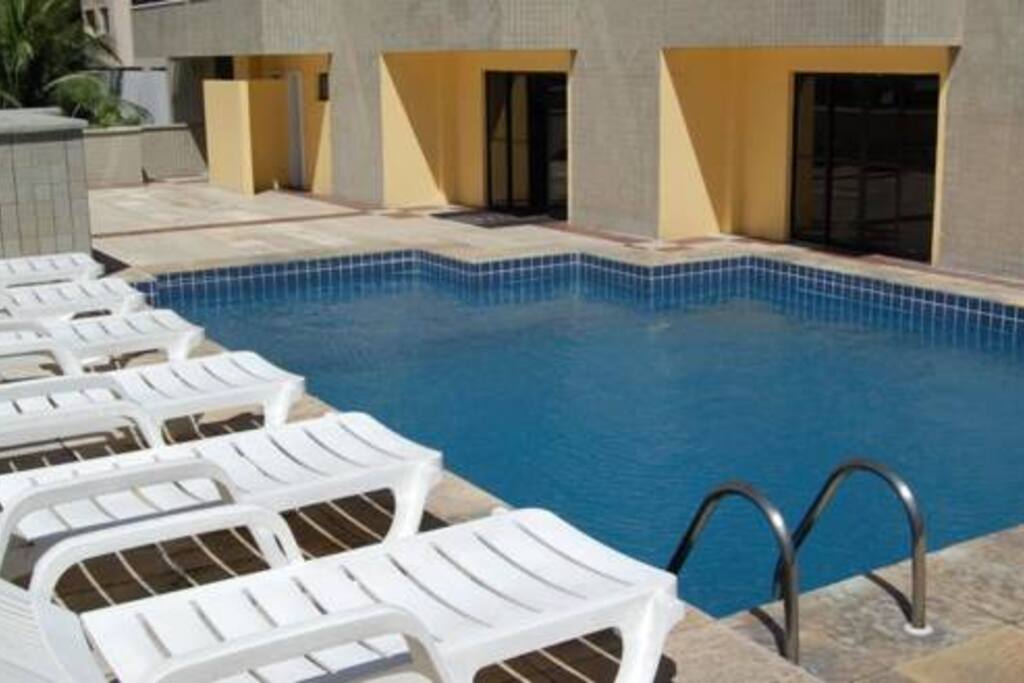 ÁREA DA PISCINA