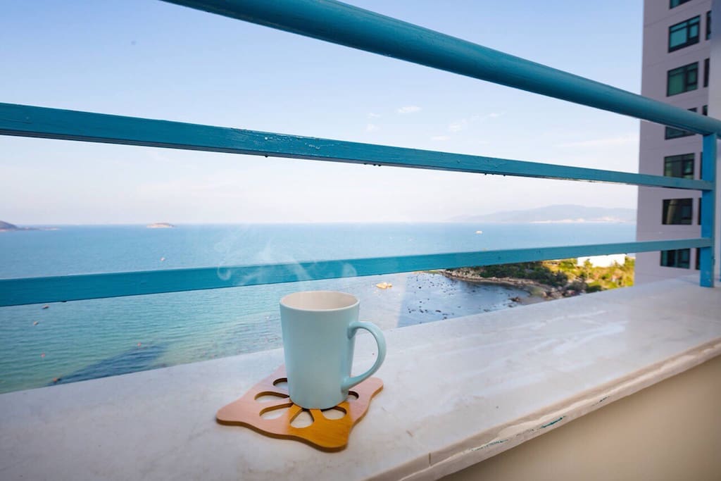 balcony sea view
