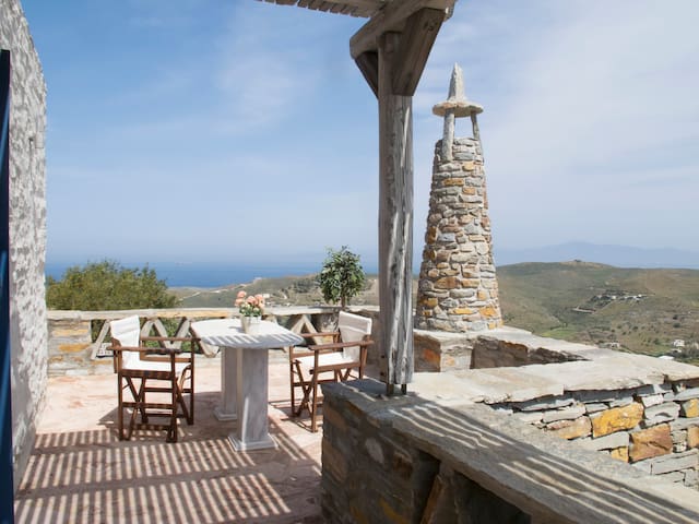 House with a View, close to Vourkari (Kea/Tzia)