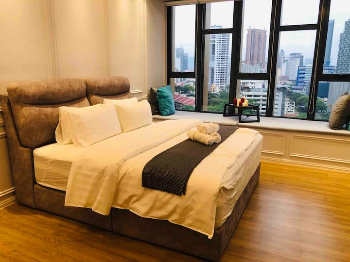 מיטת קינג סייז יוקרתית