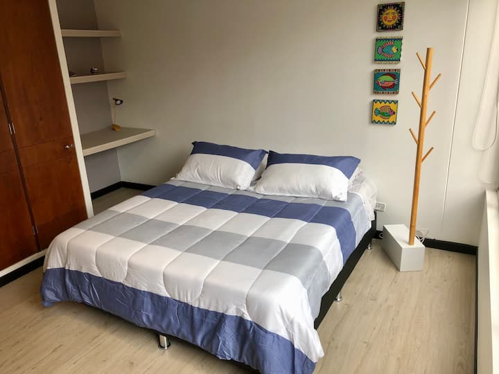 سرير مزدوج إضافي