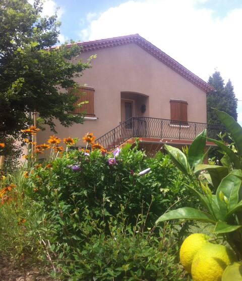Apartment in the countryside