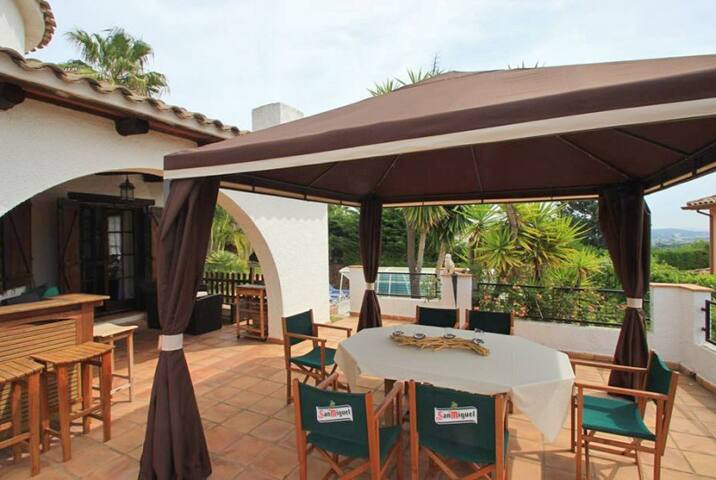 Club Villamar – Sophie gallery image 5