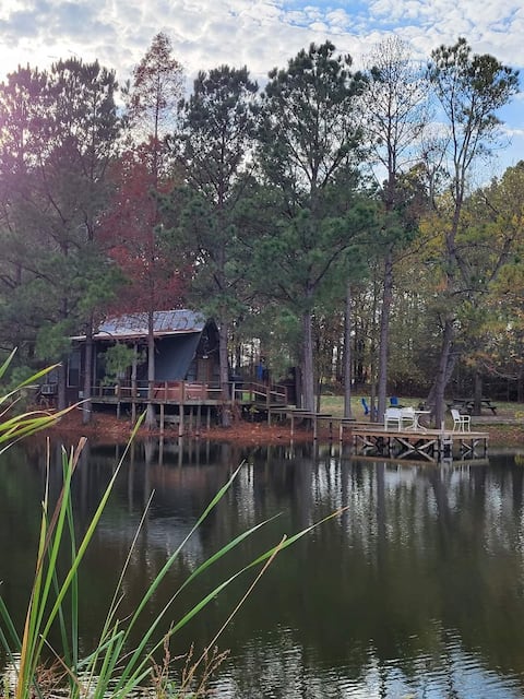 The Bluegill Aframe cabin at Bluegill Lake Cabins