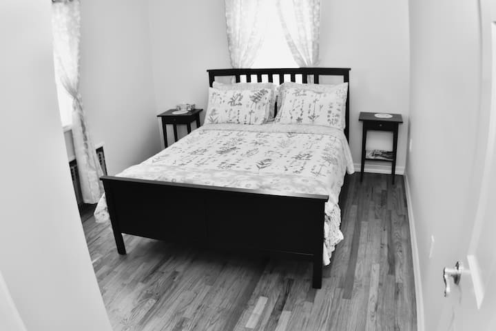 غرفة النوم 1