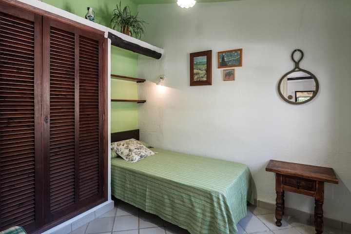 ห้องเดี่ยวชั้นล่าง