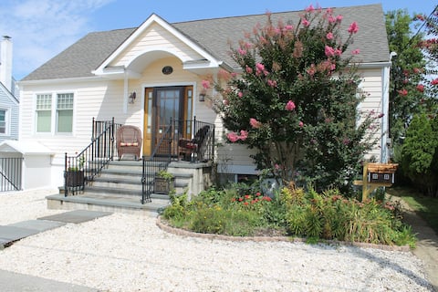 Private Home/Bikes/Walk toBeach/BadWeather Refunds