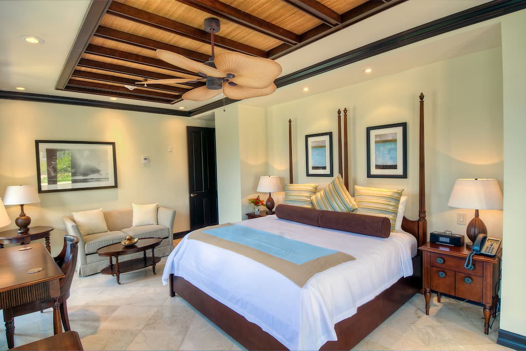 The master suites each come with a king bed, separate sitting area and their own private balcony to take in the beautiful Caribbean vistas.