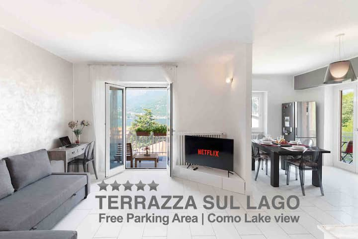 TERRAZZA SUL LAGO ★★★★★  
 Open Space & Netflix