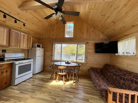 Cabin 5 - Royal Coachman