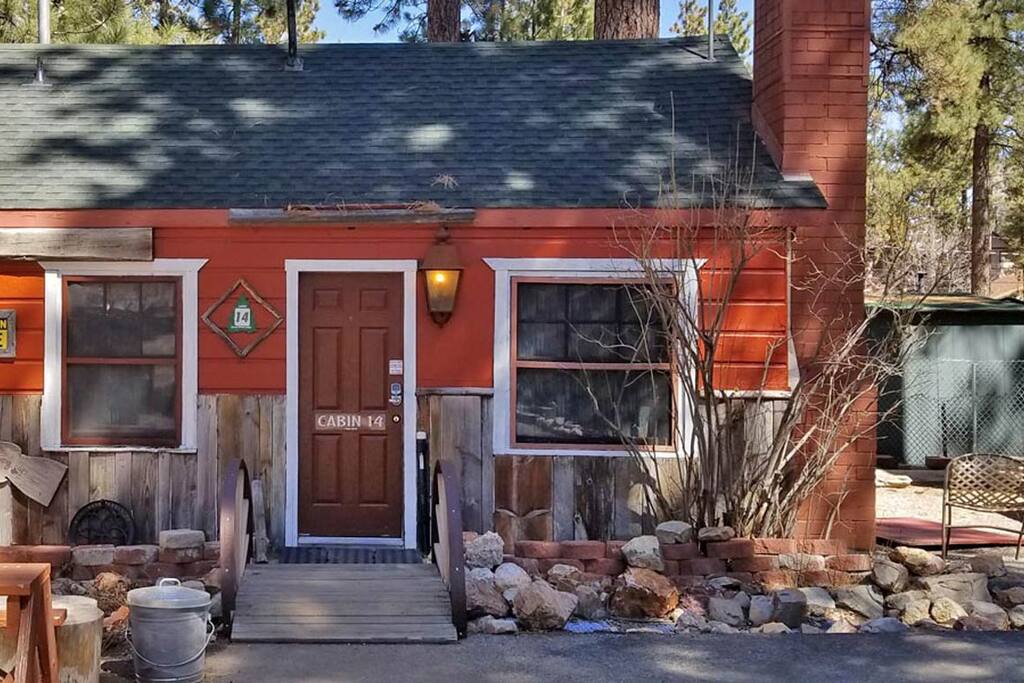 14 No Fees Cabins 4 Less Sleeps 2 To 4 Cabins For Rent In Big