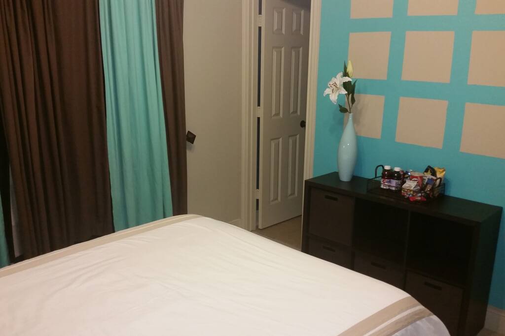 Guest room