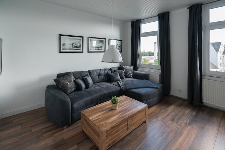Moderne Altbauwohnung In Zentraler Lage - 브레머하펜