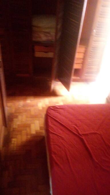 Quarto casal 2 com armários