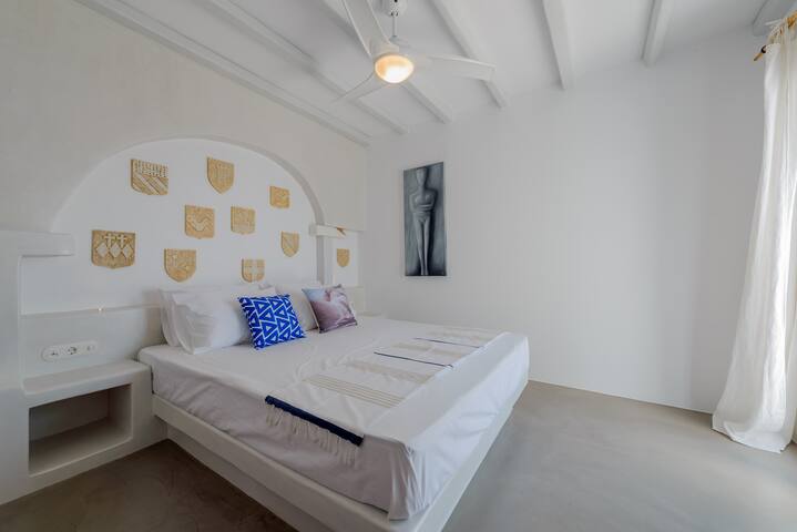 Villa Venti Naxos | Luxury Sea View Villa in Naxos gallery image 4