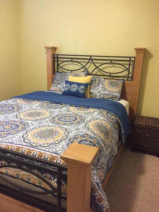 Queen bed