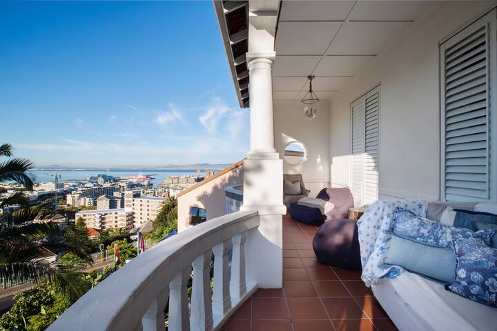 Views,designer chicboho ,central, wind protected gallery image 3