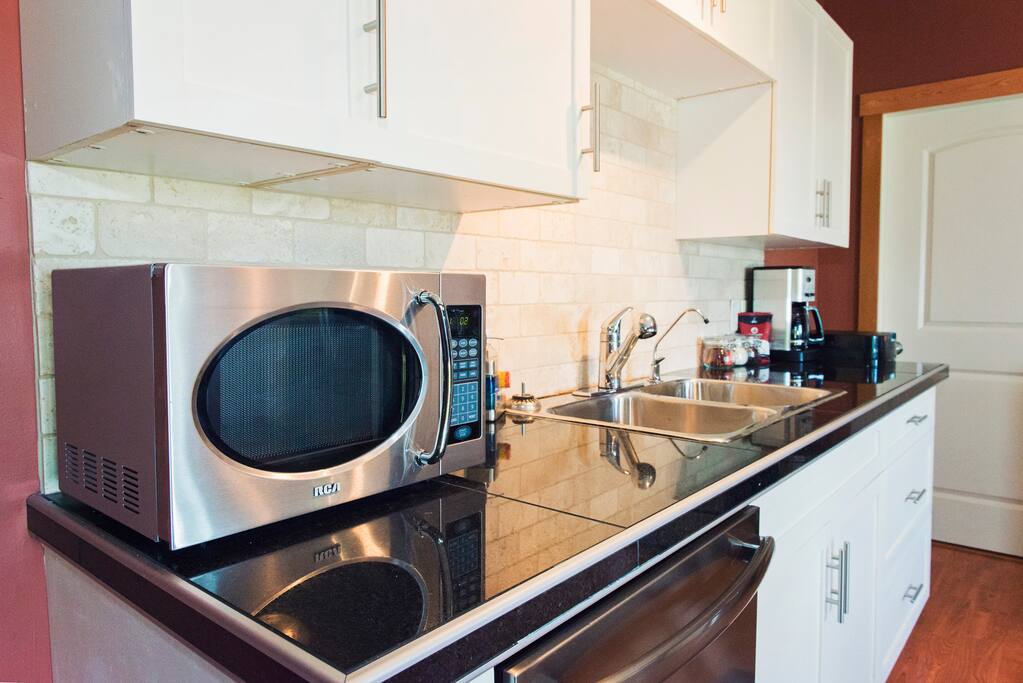 All basic kitchen necessities are provided