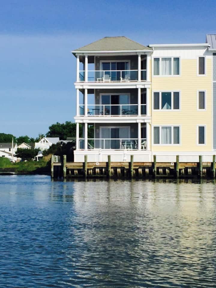 Waterfront Chincoteague Island Apartments for Rent in Chincoteague
