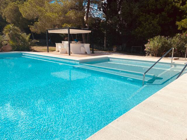 Aguait Villa 3 min walking beach private mountain gallery image 3