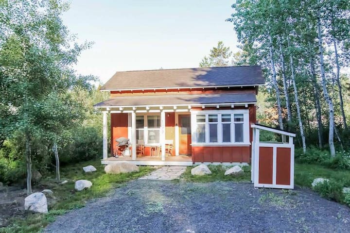 New Mccall Willowview Bungalow Cozy Retreat Cabins For Rent In