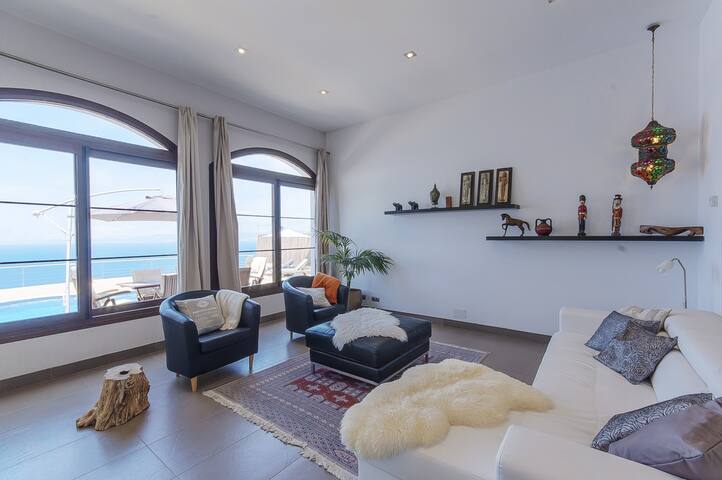 NEW!Villa Voramar:Magnicient first line villa pool gallery image 4