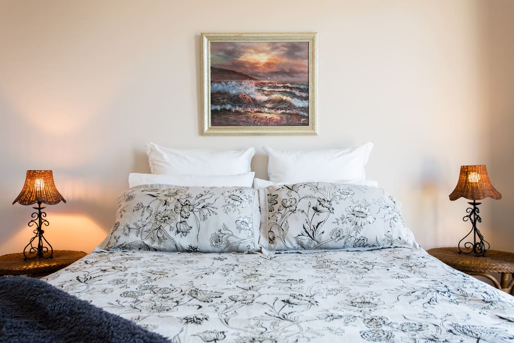 Super comfortable Hotel Quality Queen size bed.